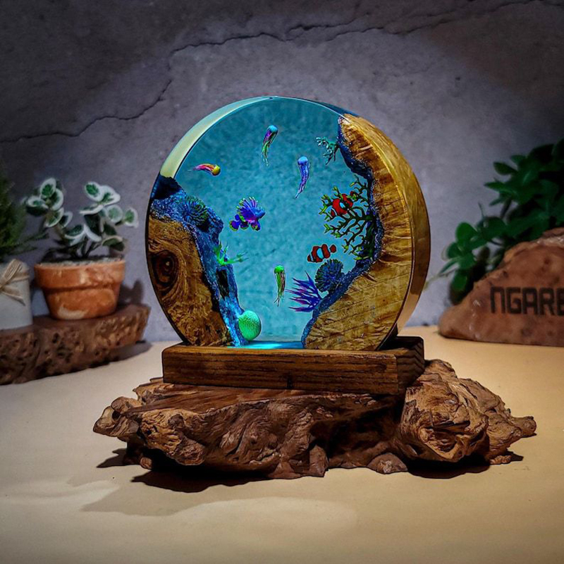 โคมไฟตั้งโต๊ะเรซิ่นรูปสัตว์ทะเ - Resin Art Baby บทวิจารณ์และราคา