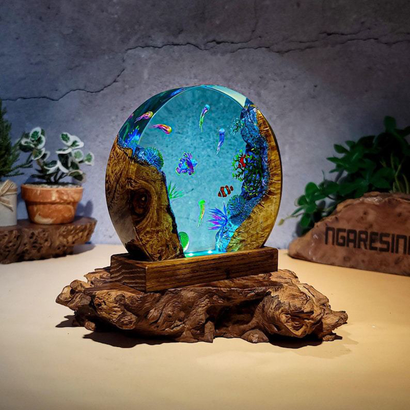 โคมไฟตั้งโต๊ะเรซิ่นรูปสัตว์ทะเ - Resin Art Baby บทวิจารณ์และราคา