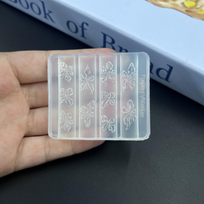 แม่พิมพ์ซิลิโคนลายดอกลิลลี่ 3  - Resin Art Using Flowers บทวิจารณ์และราคา